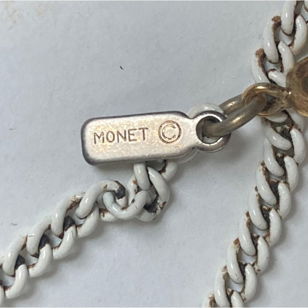 Vintage 70s Monet White Tassel Pendant Necklace Bird Cage Look Feminine 25 inch - Picture 7 of 8